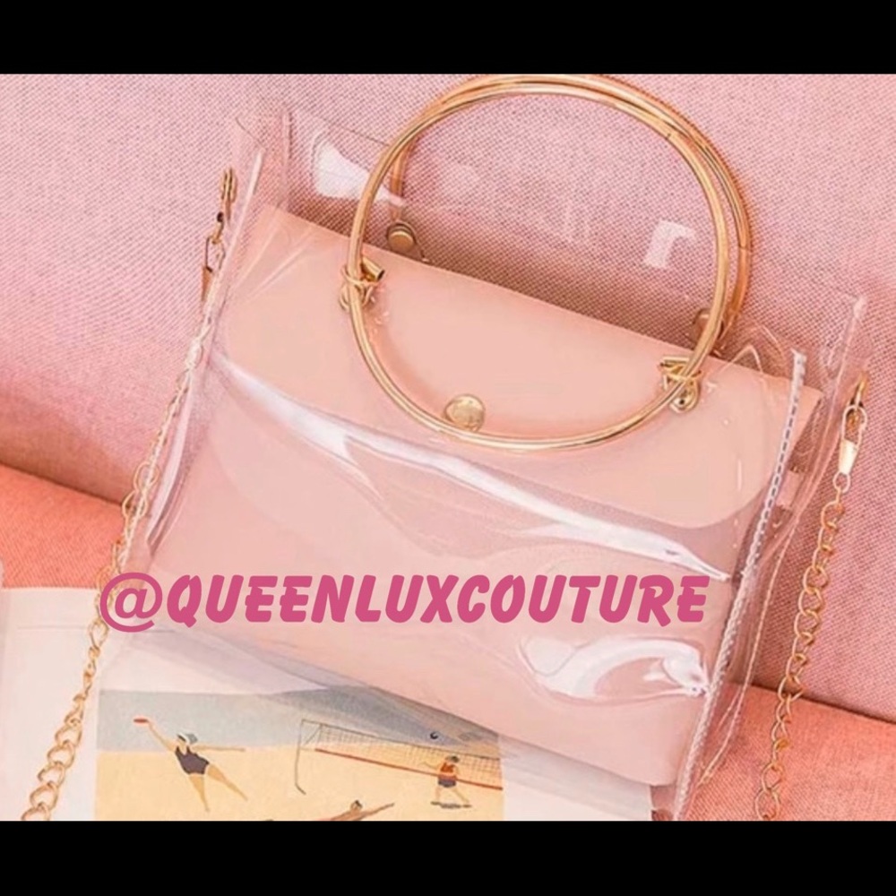 PV Jelly Purse can be reversed
